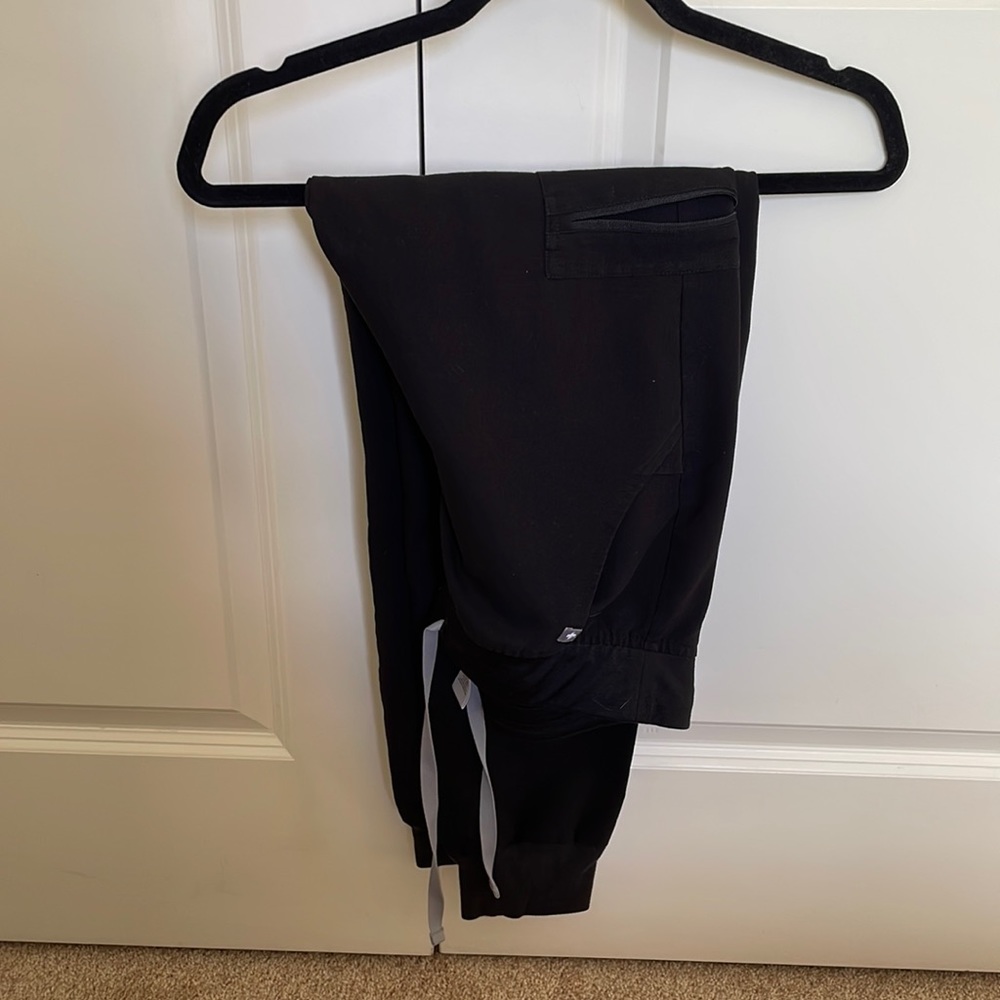 Small Zamora Jogger Black